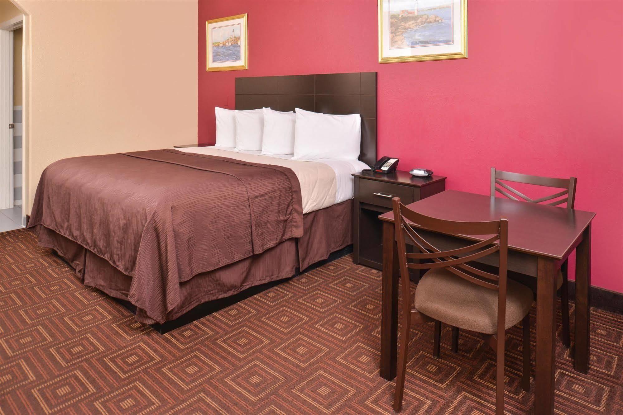Americas Best Value Inn-baytown 2* Baytown